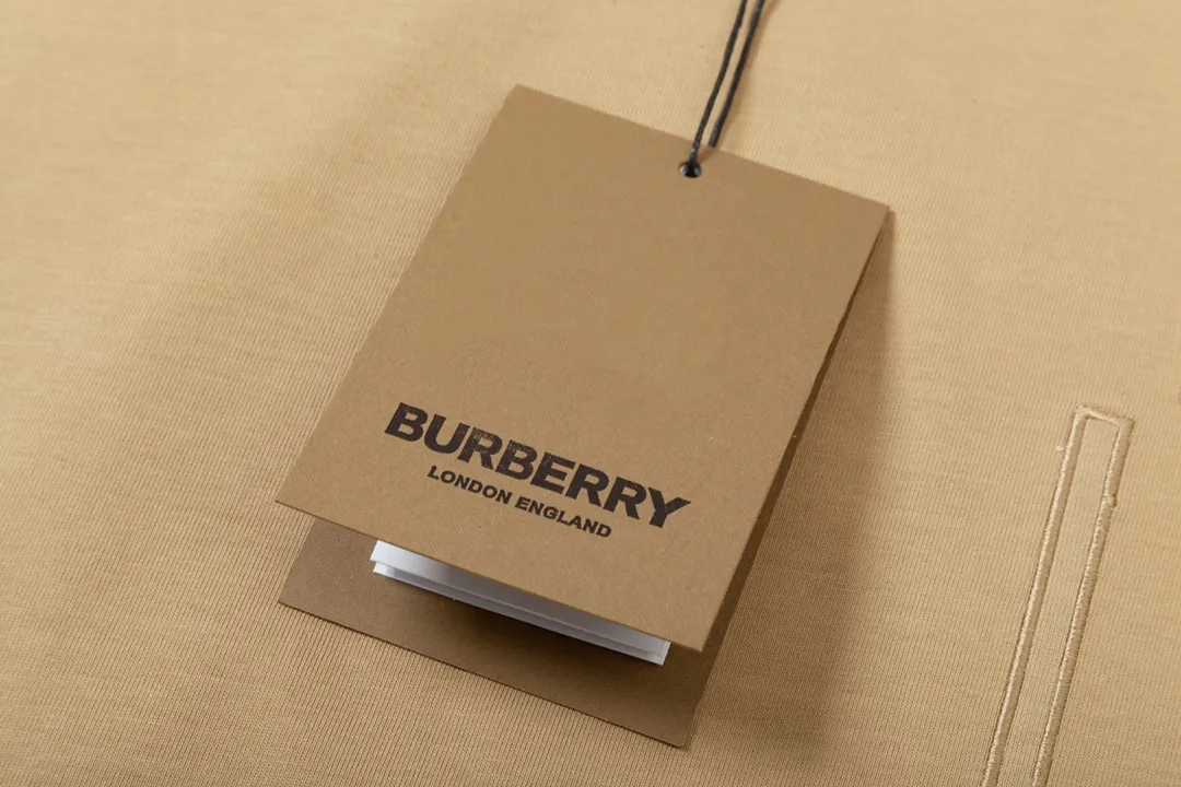 BURBERRY 🪡 Logo Classic ， Retro Same Style T 260 Versatile : Khaki Size：XS~L